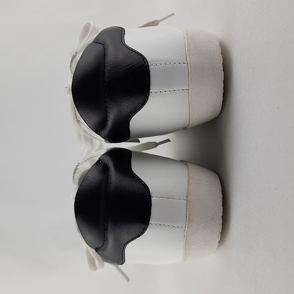 NWT Love Moschino Women's White Black Leather Low Top Sneakers Logo  Size 10/41 - Picture 7 of 16